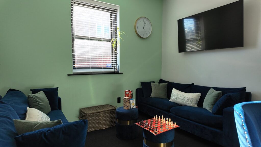 Group and family therapy room at our Valley Stream office